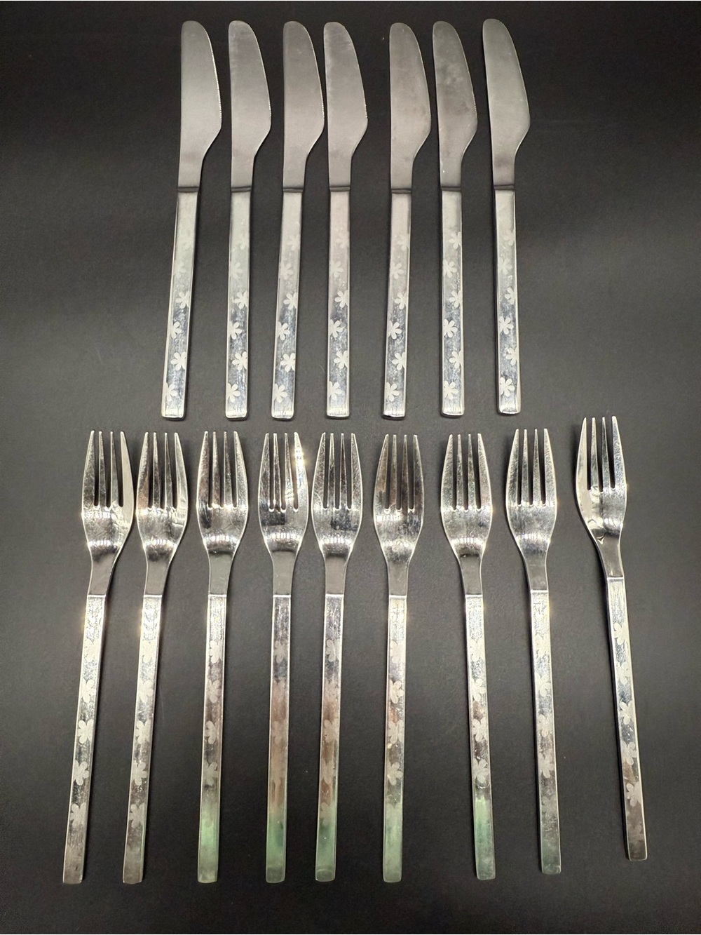 Vintage MCM Fine Sense Stainless Daisy Frost Flatware Dinner Knives & Forks Set